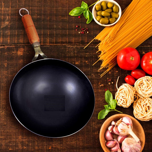 Non-Stick Iron Pot – Durable & Healthy Cooking Essential